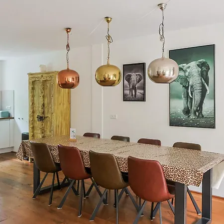 Nyaraló Modern Retreat With Private Sauna In The Veluwe *