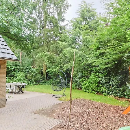Nyaraló Modern Retreat With Private Sauna In The Veluwe